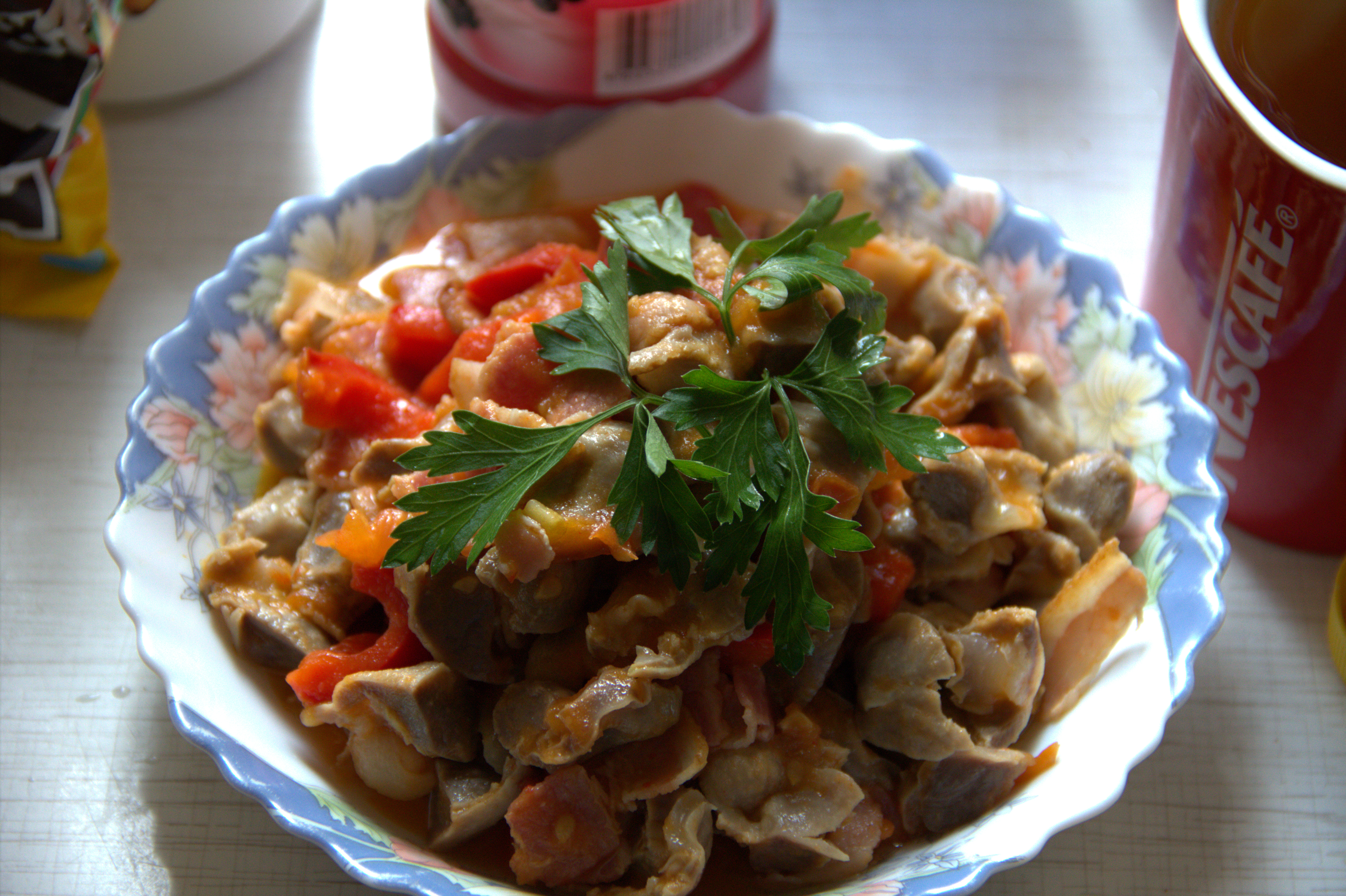 Как же без фотографий еды)